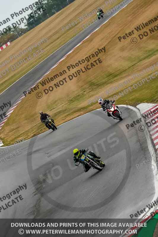 donington no limits trackday;donington park photographs;donington trackday photographs;no limits trackdays;peter wileman photography;trackday digital images;trackday photos